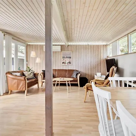 M16004-vaeggerlose-regnfangvej-27 * Bøtø By